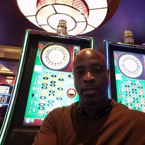 Meet your Posher, Barry